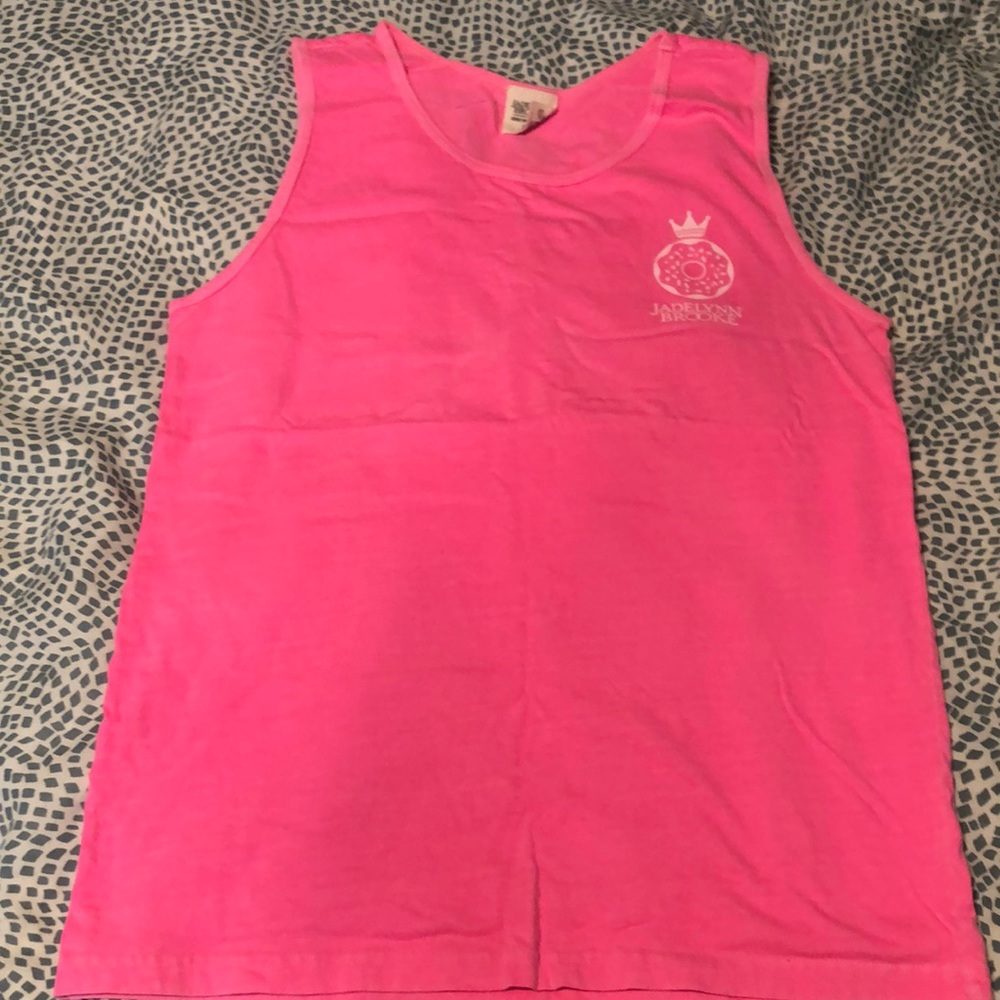 Used Jadelynn Brooke Graphic Tank Top